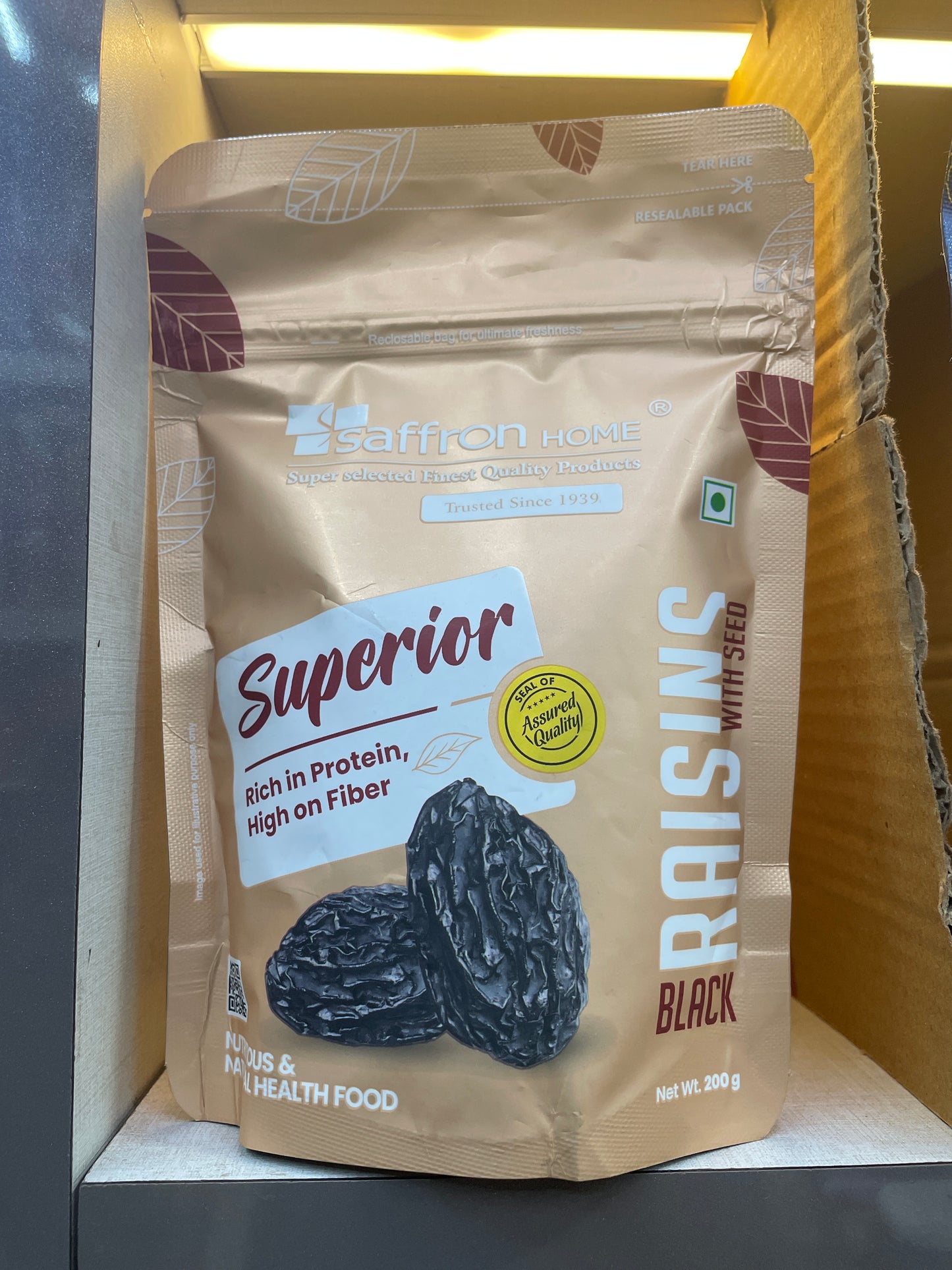 Saffron Home Extra Premium Black Raisins With Seed
