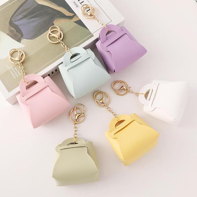 Cute Mini Handbag Keychain for Girls – Kawaii Purse Keyring with Cartoon Charm, Mini Bag Pendant Key Holder for Keys, Backpack & Handbag Accessories Random Design (Pack of 4)