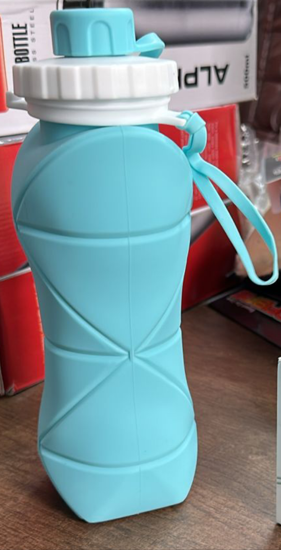 600ml Silicone Folding Bottle - Portable Collapsible Water Bottle (Mixed Colour)