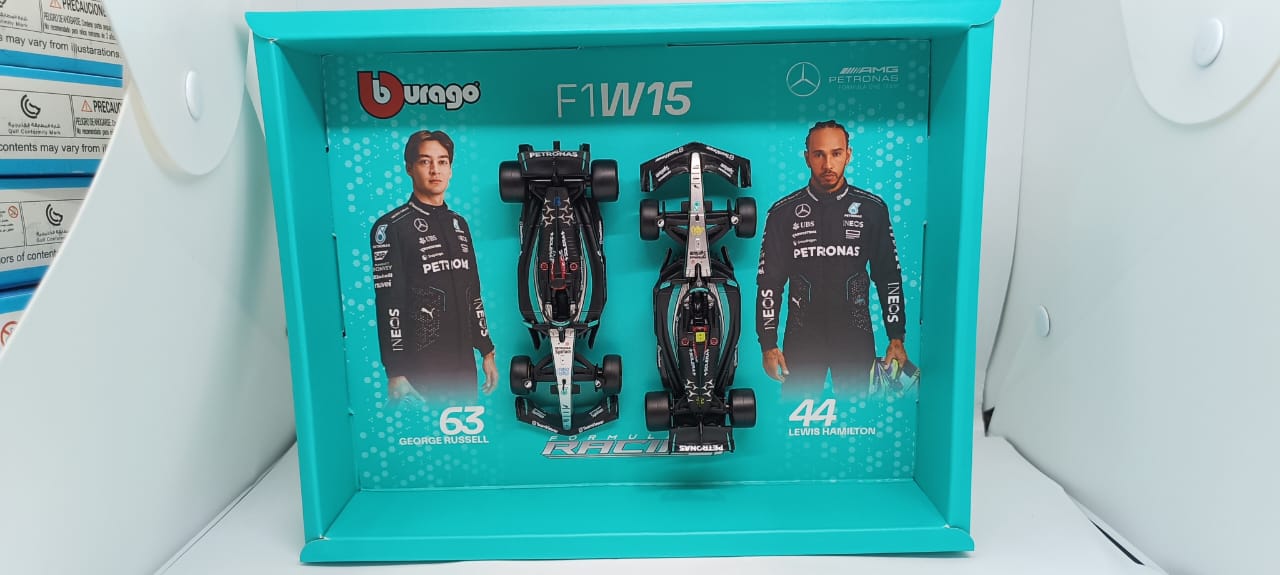 Burago Ferrari SF-24 Formula 1 Model Car Set - Charles Leclerc & Carlos Sainz (1:43 Scale)