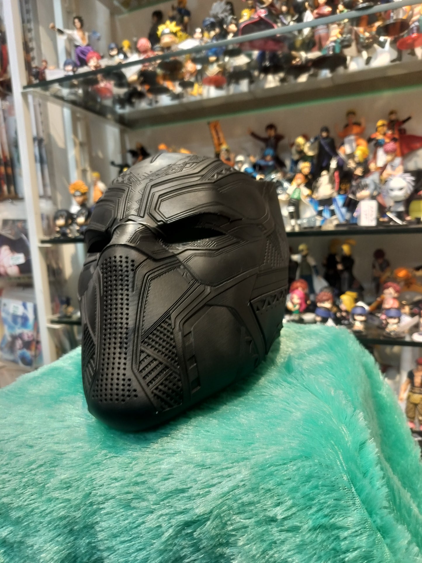 Black Panther Tactical Cosplay Mask – Vibranium-Style Marvel Helmet