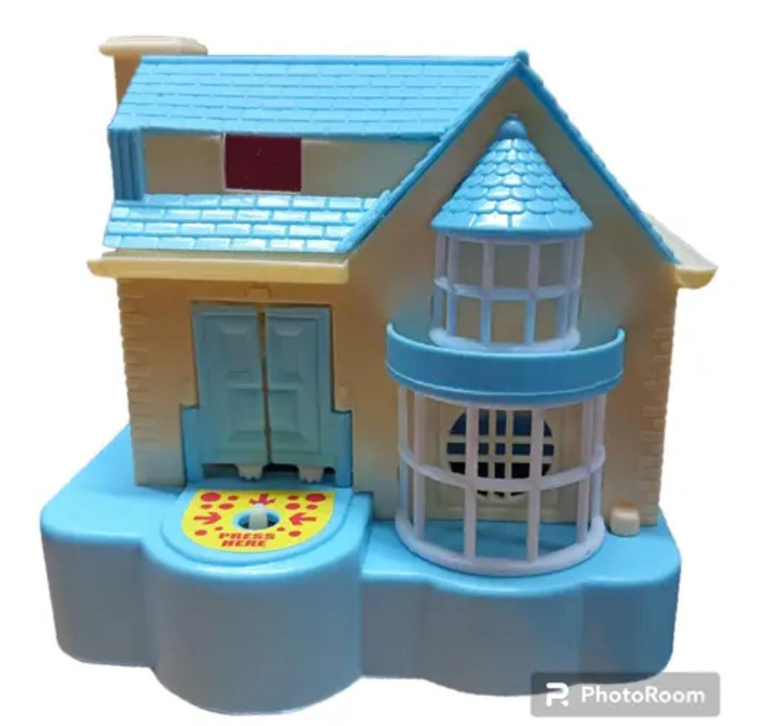 Dreamy Light-Up Mini Dollhouse – Press & Play Musical Toy