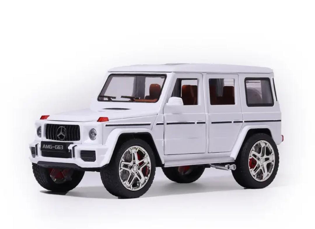 Mercedes-Benz G-Class Diecast Model – 1:24 Scale