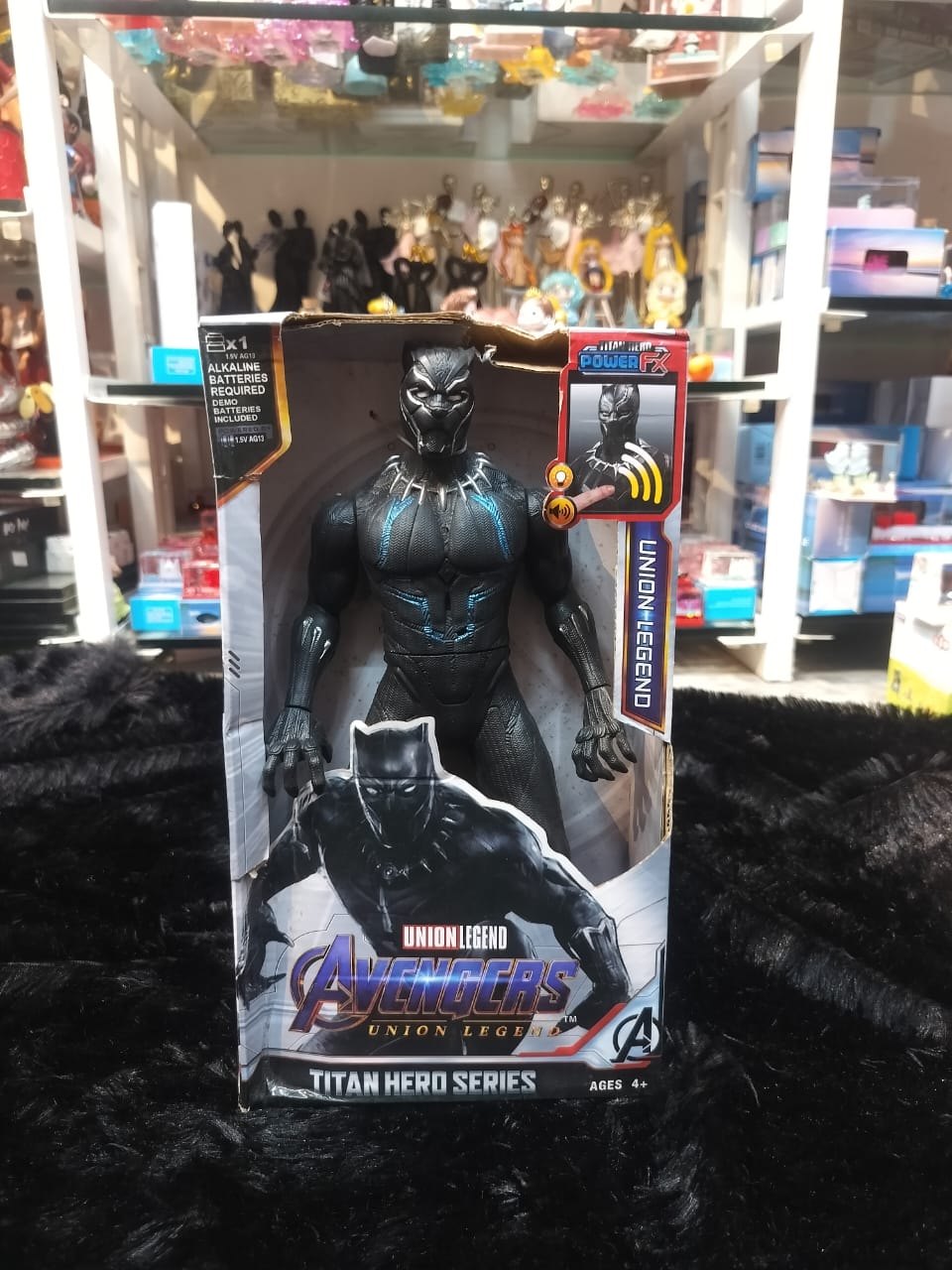 Marvel Avengers Titan Hero Series 12-Inch Action Figure