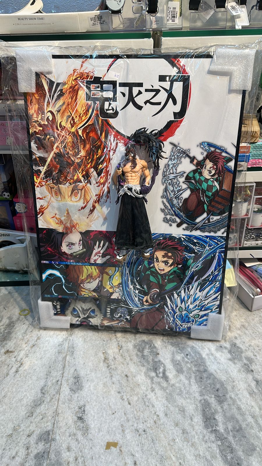 Anime Luffy Collectible Action Figure with Manga Display Box