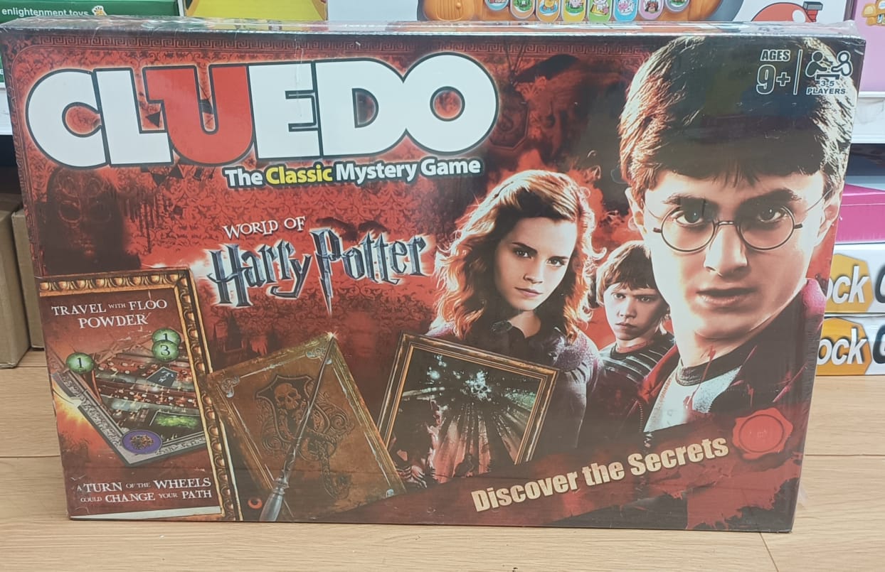 Cluedo – Harry Potter Edition | Classic Mystery Board Game