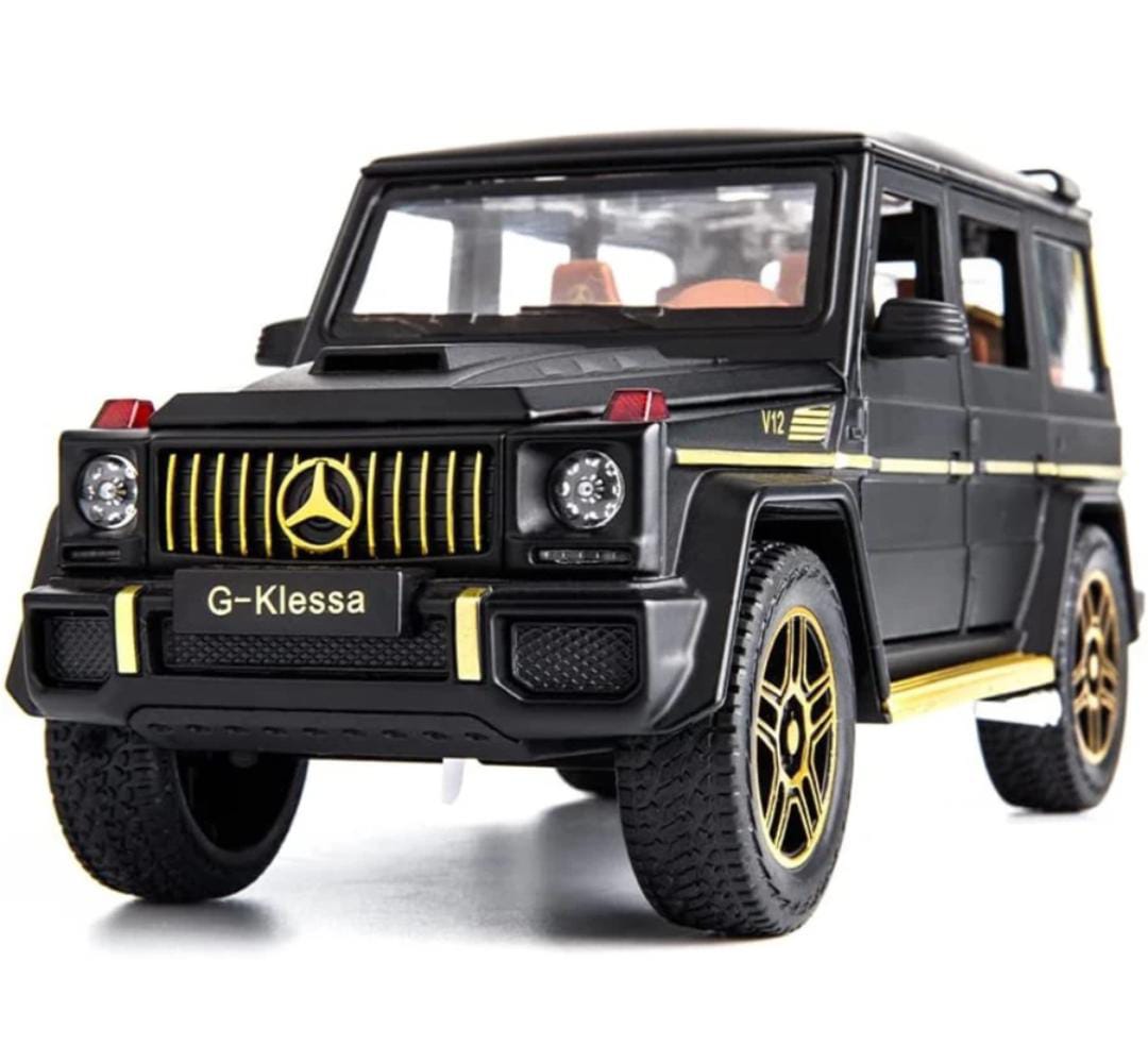 Mercedes-Benz G-Class Diecast Model – 1:24 Scale