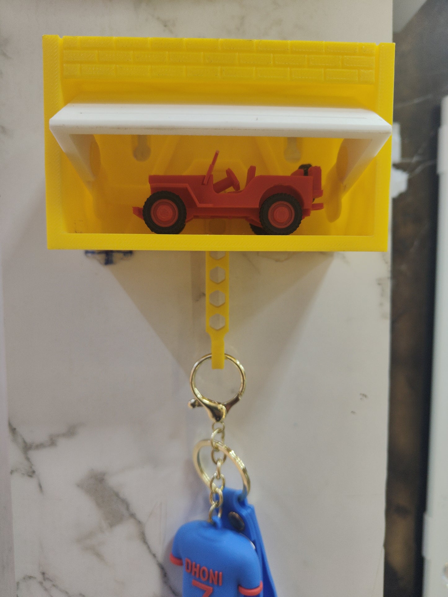 Garage Key Holder with Random OG Hotwheels