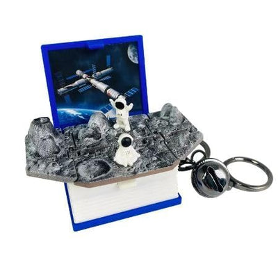 3D Pop Up Astronaut Keychain - Explore the Cosmos