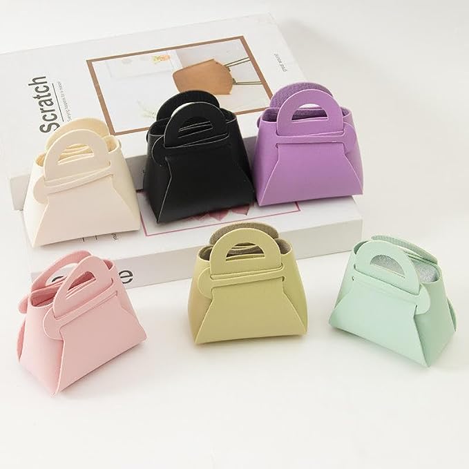 Cute Mini Handbag Keychain for Girls – Kawaii Purse Keyring with Cartoon Charm, Mini Bag Pendant Key Holder for Keys, Backpack & Handbag Accessories Random Design (Pack of 4)
