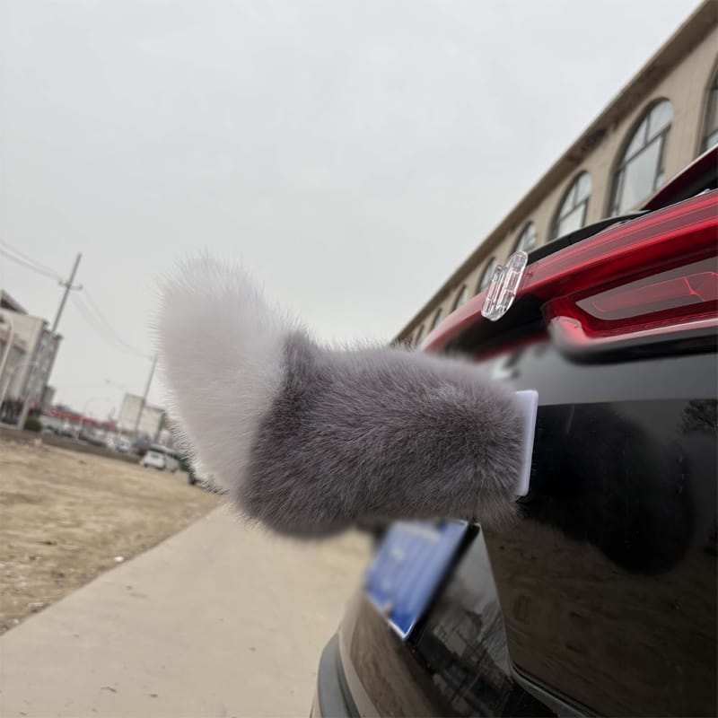 Cute Moving Cat Tail Decor – Multi-Purpose Snap-On Faux Fur Wagging Tail for Scooters, Bikes, Helmets, Cars