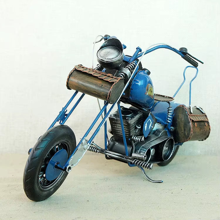 Vintage Metal Motorcycle Sculpture – Handmade Collectible Showpiece (Assorted)