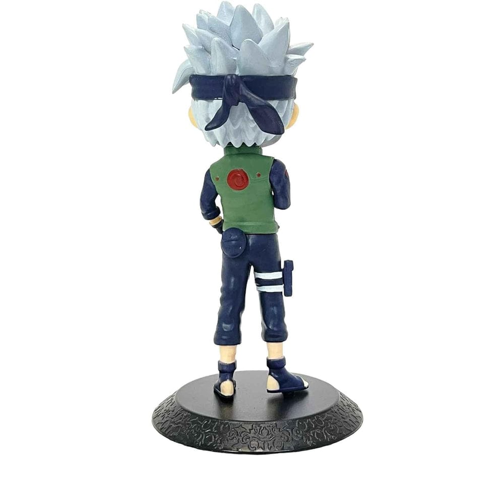 Kakashi Hatake Chibi Figurine - Reading Edition