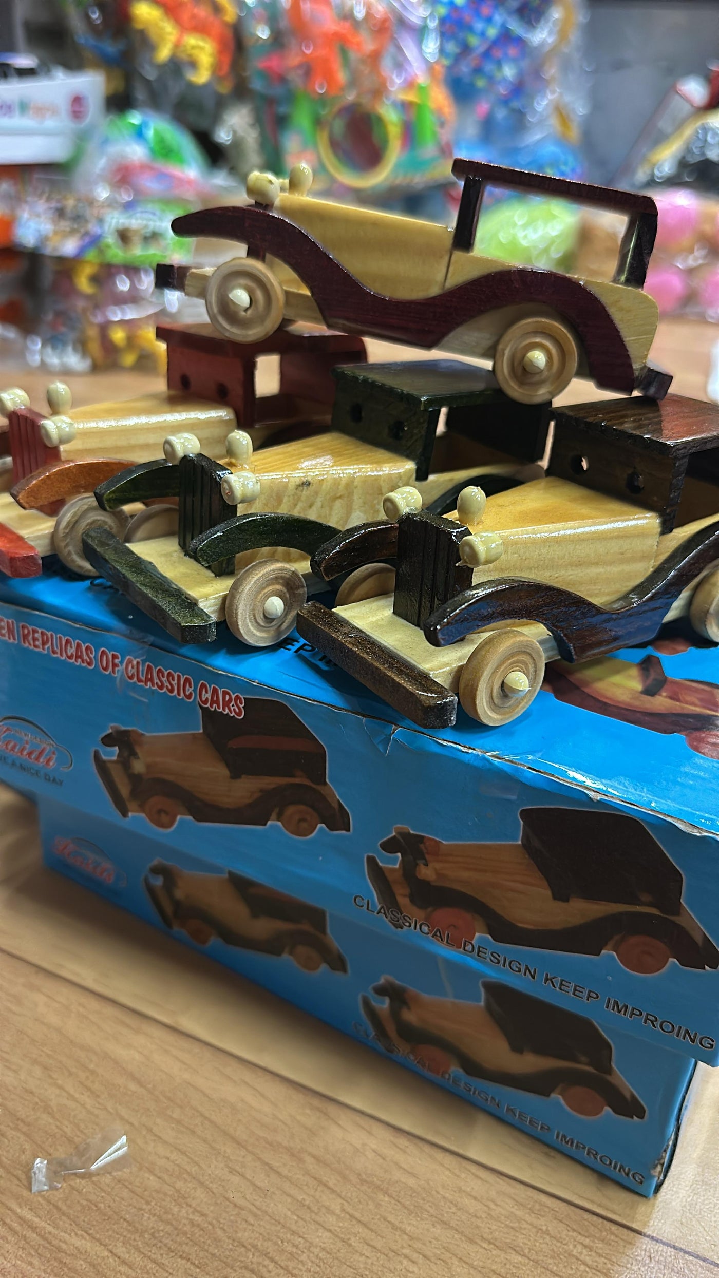 Wooden Replicas of Classic Cars (6-Inch)