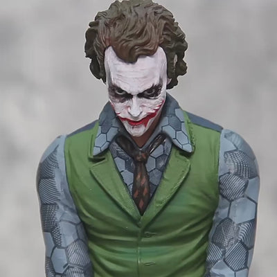 Joker Gotham Edition - 27cm Collectible Action Figure for Desk Decor