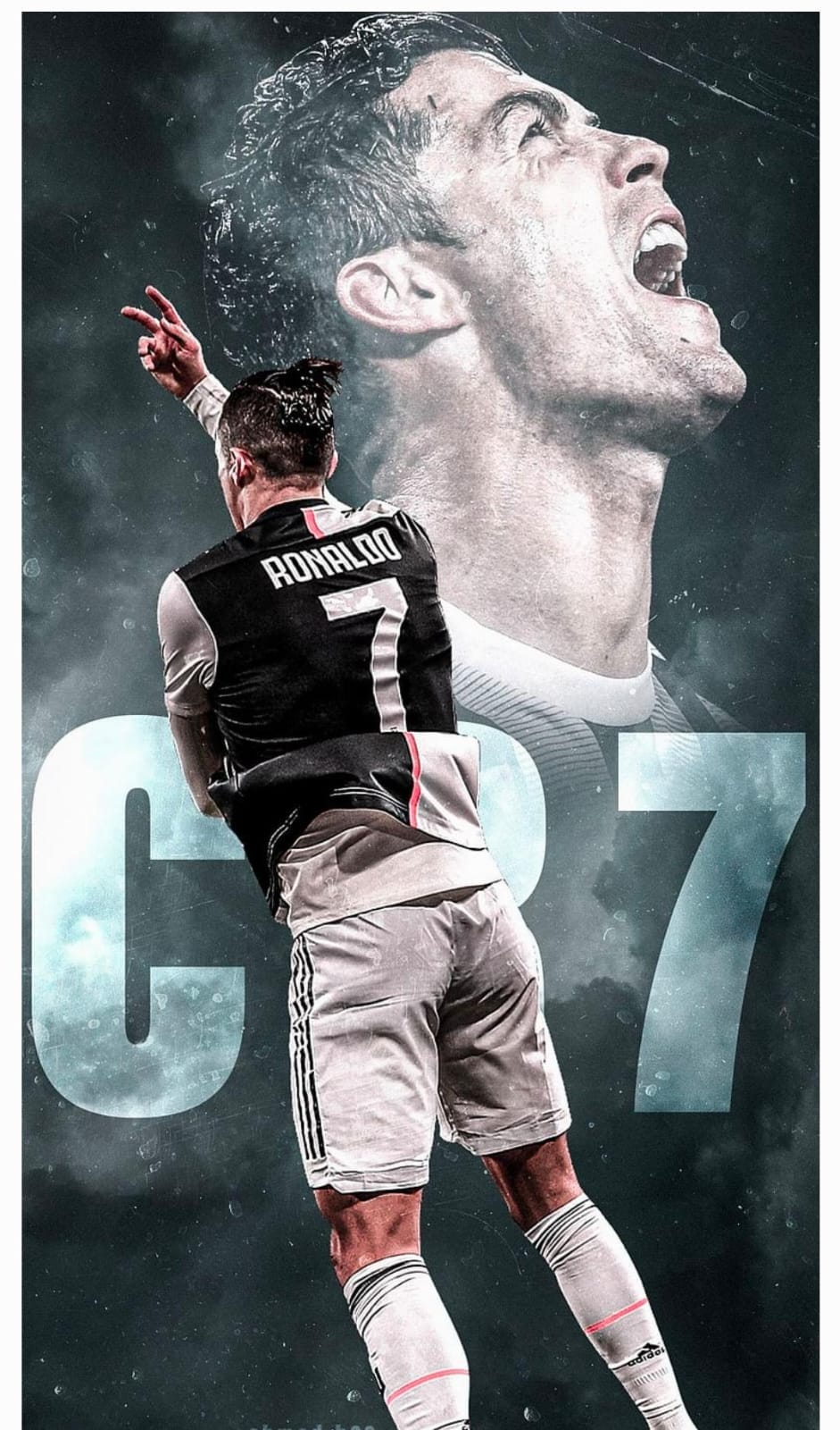 CRISTIANO RONALDO POSTER: LEGENDARY CR7