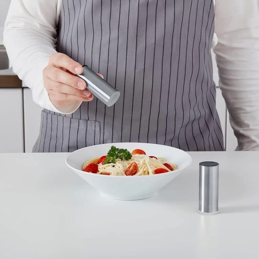 Stainless Steel Salt & Pepper Shaker  – Modern Kitchen Seasoning Dispenser