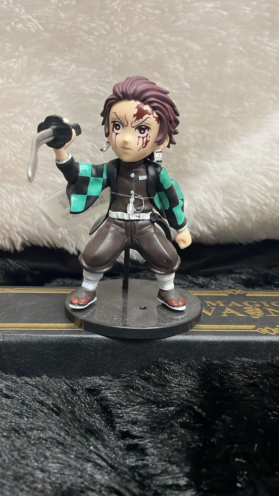 Tanjiro Kamado Battle-Ready Mini Figure – Demon Slayer