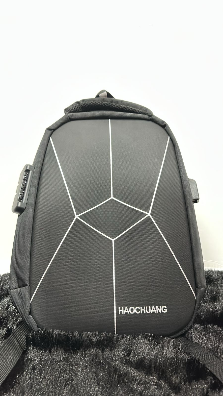 Haochuang Anti-Theft Geometric Backpack